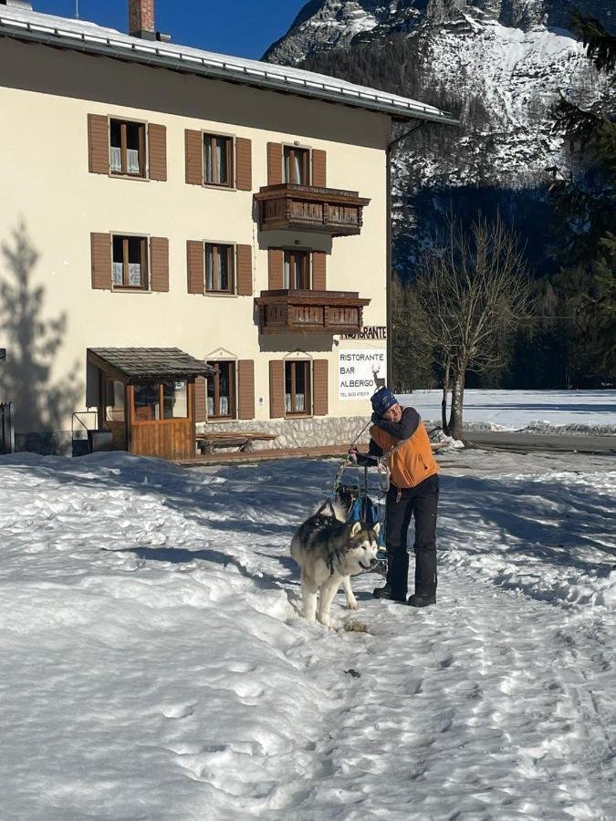 Al Cervo Albergo - Hotel Stabiziane Exteriör bild